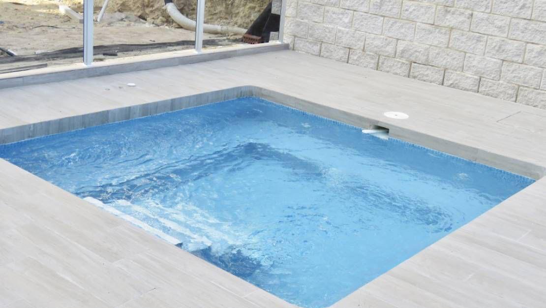 Charming 2-Bedroom Apartment with Pool & Jacuzzi